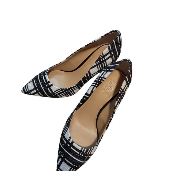 INC Black White Plaid Beaded Heel Pump with Black Velvet ZITAH56F Size 6M - Picture 2 of 9